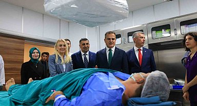 Vali İdris Akbıyık, Bodrum Devlet Hastanesi'nde Anjiyografi ünitesini inceledi