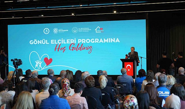 Vali Tavlı: "Yavrularımız, Türkiye Yüzyılı'na büyük katkılar sunacak"