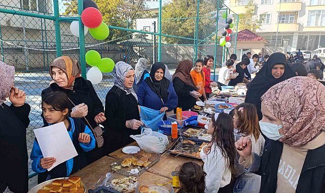 Van'da Gazze yararına hayır panayırı düzenlendi
