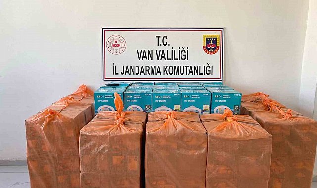 Van'da gümrük kaçağı malzeme ele geçirildi