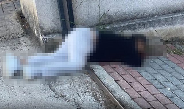 Yalova'da eşini sokak ortasında öldürdü