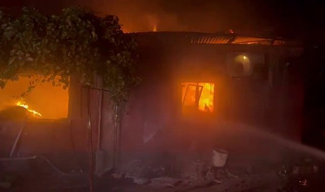 Yangından dönen itfaiye personeli kazada yaralandı