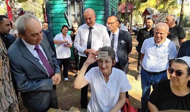 Yaşlılar gençlere taş çıkarttı