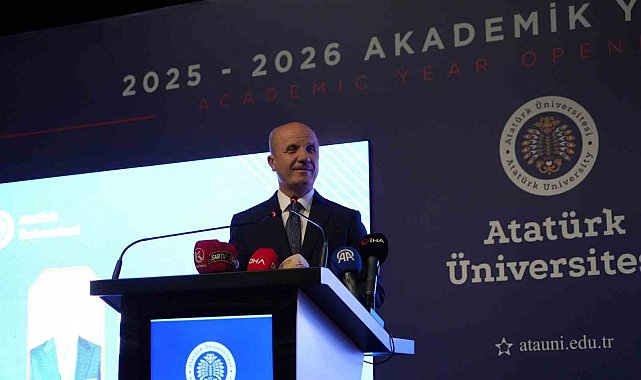 YÖK Başkanı Prof. Dr. Özvar: "Artık yaz okullarında üst sınıflardan da ders alınabilmeli"