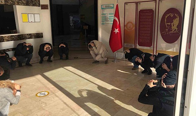 Zonguldak Öğretmenevi'nde deprem ve tahliye tatbikatı