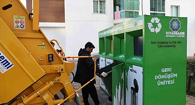 15 sitede ayrıştırılan atıklar geri dönüşüme entegre ediliyor