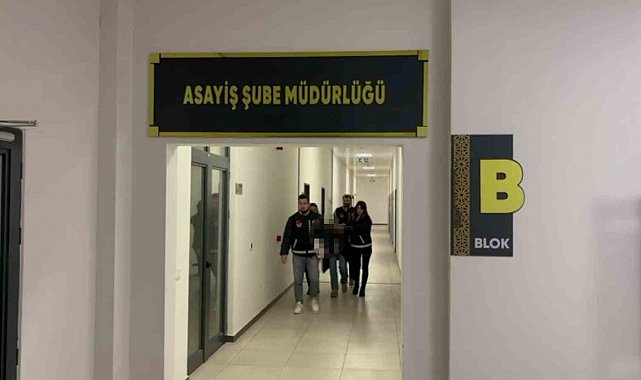18 yıl önce göbek bağıyla öldürülen bebeğin annesi: "Lavaboda düştü"