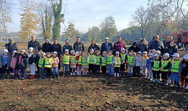 4-6 yaş Kur'an kursu öğrencileri fidan dikti