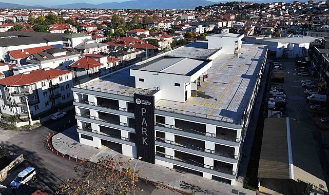 530 araçlık katlı otopark hizmete başladı