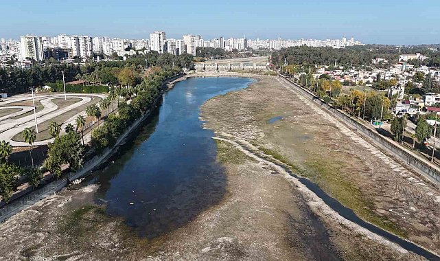 Adana'da son 52 yılın en kurak dönemi: Nehre ve kanallara su verilmiyor
