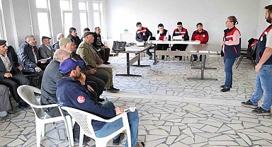 Afyonkarahisar'da çiftçilere yönelik toplantı