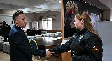 Ağrı Emniyet Müdürü Önder'den çevik kuvvete başarı belgesi