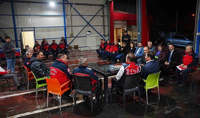 Ahmet Akın'dan Sındırgı'ya moral ziyareti