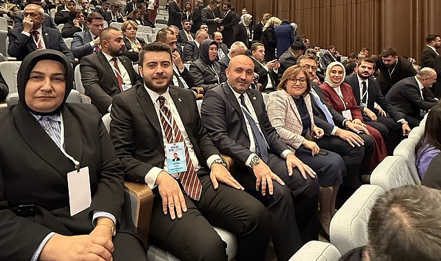 AK Parti Eskişehir Teşkilatı, 175. Genişletilmiş İl Başkanları Toplantısı'na katıldı