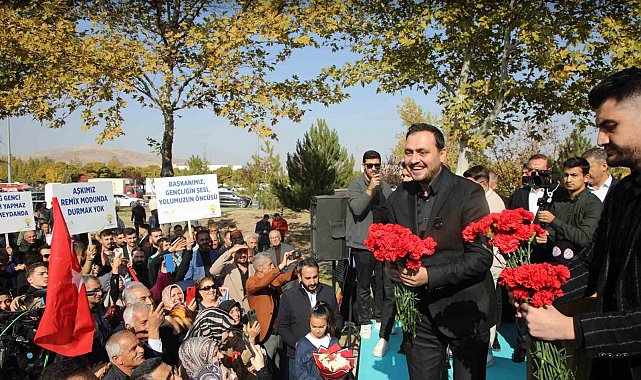 AK Parti İl Başkanı Selmanoğlu: "Elazığ'da yeni bir hizmet dönemini hep birlikte başlatacağız"