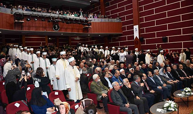 Akşehir'de 22 hafız için icazet merasimi