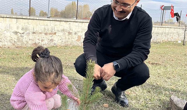 Akyaka'da fidan dikimi etkinliği