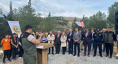 Alaşehir'de 3 bin fidan toprakla buluştu