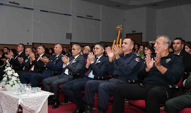 Aliağa'da Öğretmenler Günü kutlamaları