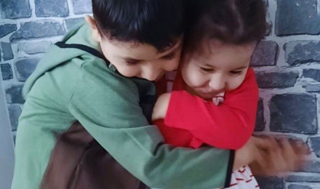 Almanya'dan İstanbul'a tatile gelen aile, seyyar satıcıdan yedikleri midyeden zehirlendi: 2 çocuk hayatını kaybetti