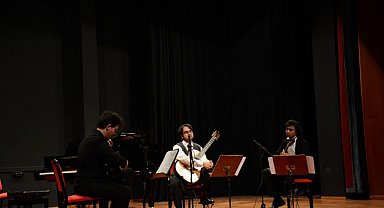 Anadolu Üniversitesinde Gitar Sanat Dalı Konseri