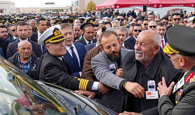 Ankara, Gürcistan'daki uçak kazasında şehit olan askerlerini uğurladı