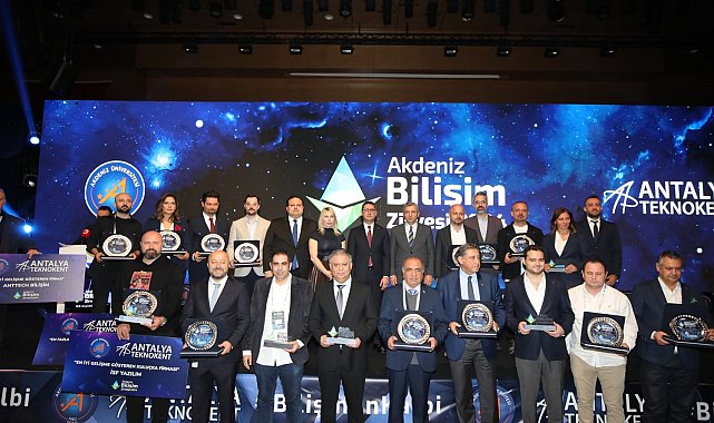 Antalya Teknokent Ev Sahipliğinde 9. Akdeniz Bilişim Zirvesi