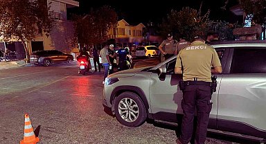 Antalya'da 'Huzurlu Sahiller' uygulamasında 60 bin 311 şahıs, 17 bin 955 araç sorgulandı