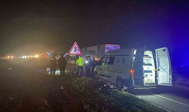 Antalya'da otomobil iki öğrenciye çarptı: 1 ölü, 1 yaralı