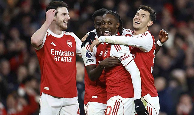 Arsenal derbide Tottenham'ı 4-1 ile geçti