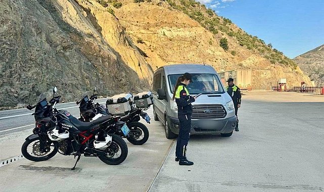 Artvin'de 22 bin araç denetlendi, bin 135 sürücüye işlem yapıldı