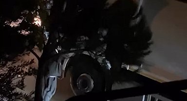 Ataşehir'de trafikte çöp kamyonu şoförüne levyeli saldırı kamerada