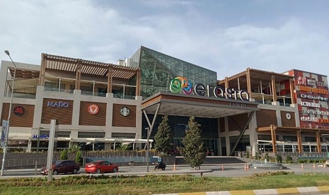 AVM'nin bayan tuvaletinde cep telefonuyla görüntü alma olayı