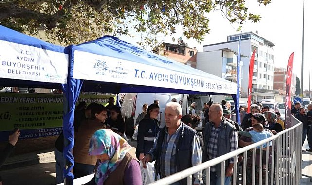 Aydın Büyükşehir kışlık fideleri Germencikliler ile buluşturdu