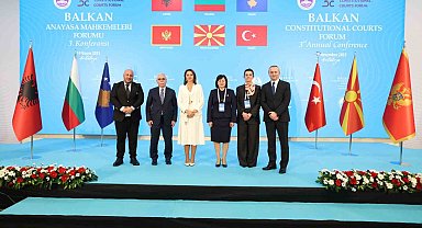 AYM Başkanı Özkaya: "İş birliği artık somut karar mekanizmasına ihtiyaç duyuyor"
