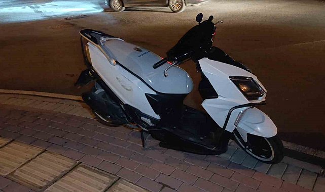 Aynı noktada 24 saat arayla 2 kaza yaşandı: 4 yaralı