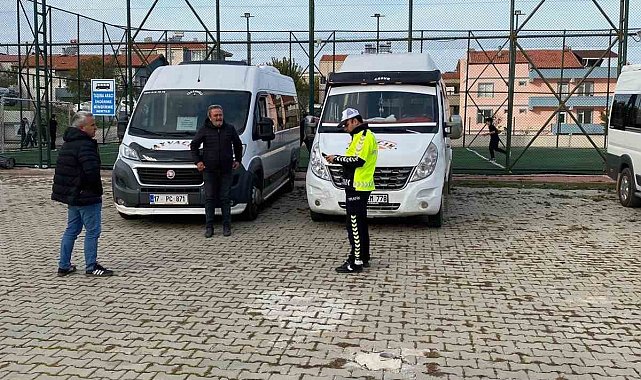 Ayvacık'ta Okul Çevreleri ve Okul Servisleri Denetlendi