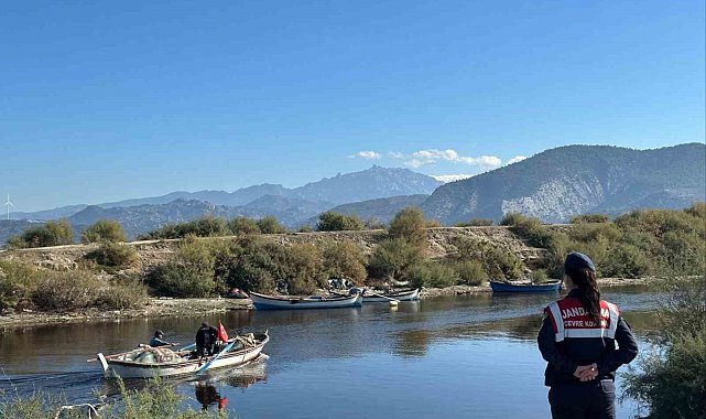 Bafa Gölü'nde hayvanların yaşam alanları kontrol edildi
