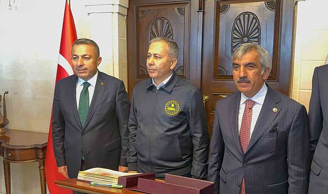Bakan Ali Yerlikaya, Kilis Valisi Tahir Şahin ile bir araya geldi