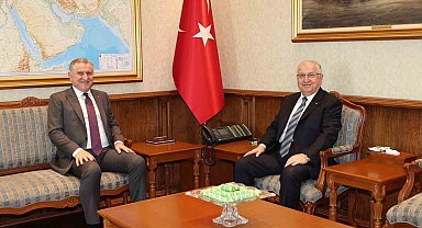 Bakan Güler, Bakan Bak ile görüştü