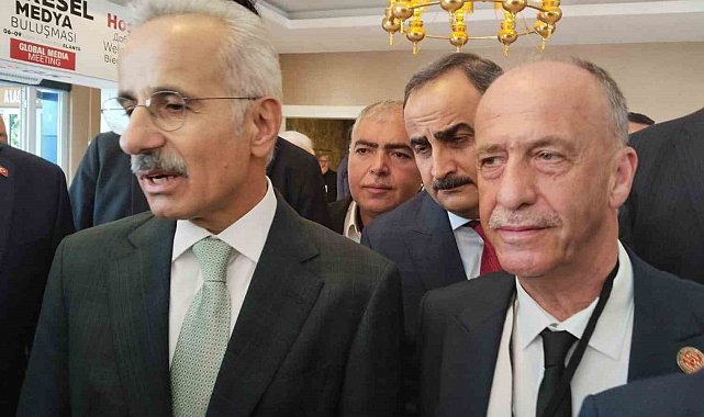 Bakan Uraloğlu: Erzurum'a hızlı tren aşama aşama gelecek