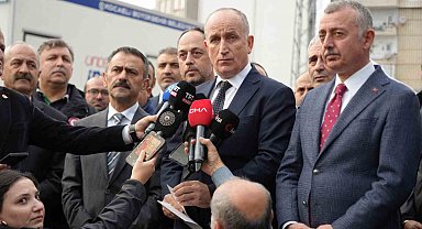 Bakan Yardımcısı Bulut: "Bu binanın zarar görmesinde zemin önemli bir etken olmuş"