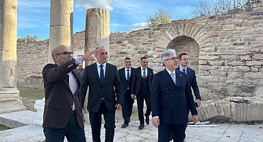 Bakan Yardımcısı Yelkenci, Stratonikeia Antik Kenti'ni gezdi