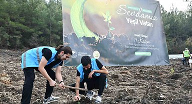 Balıkesir'de gençler 'Yeşil Vatan' için buluştu