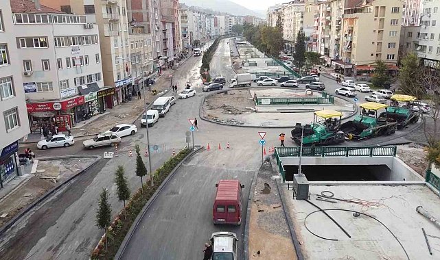 Balıkesir'de yeni yollara akıllı kavşaklar yapılıyor