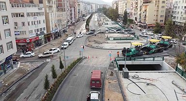 Balıkesir'de yeni yollara akıllı kavşaklar yapılıyor