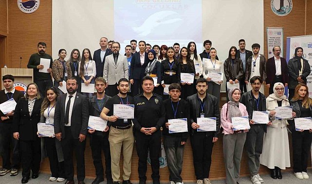 Balina Aydın, Gerze'de çocuklarla buluştu