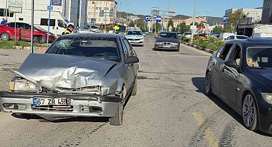 Bartın'da feci kaza: 3 yaralı