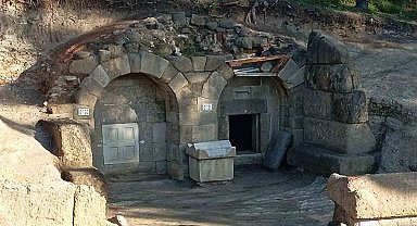 BARÜ bölgenin arkeolojik gelişimine katkı sunacak çalışmalara devam ediyor