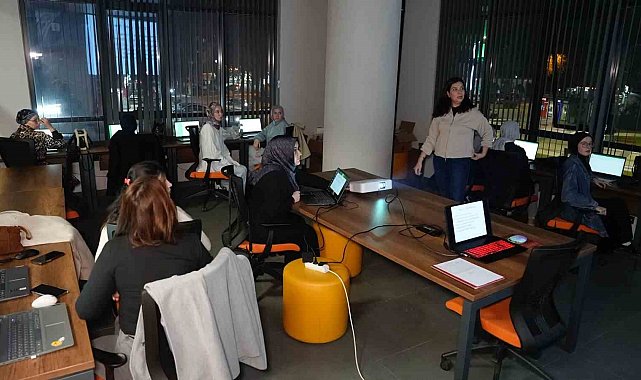 Başiskele'deki Türkiye Yüzyılı Gençlik Merkezi eğitim yuvası oldu